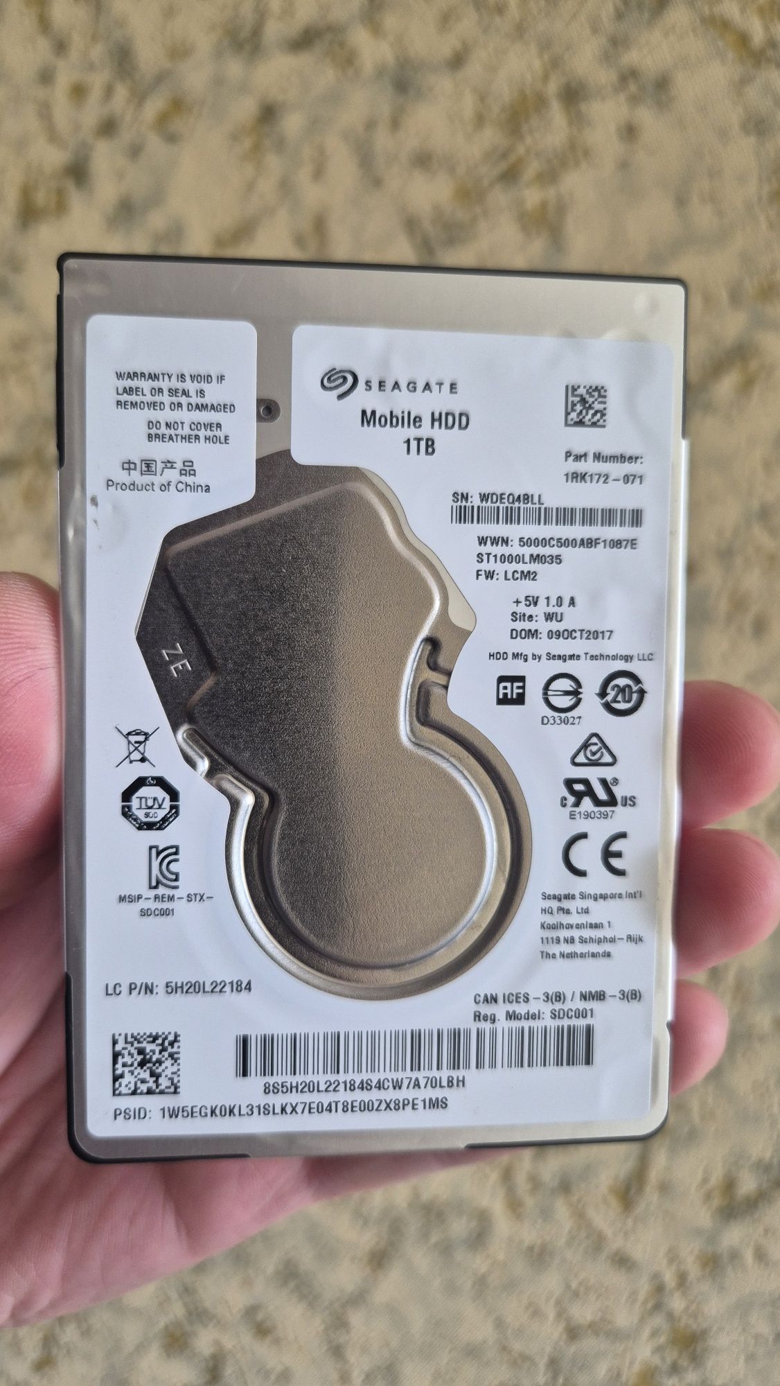 Жесткий диск 1000gb для ноутбука в отличном состояний *