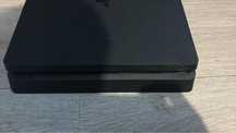 Срочно продам Playstation 4 Slim