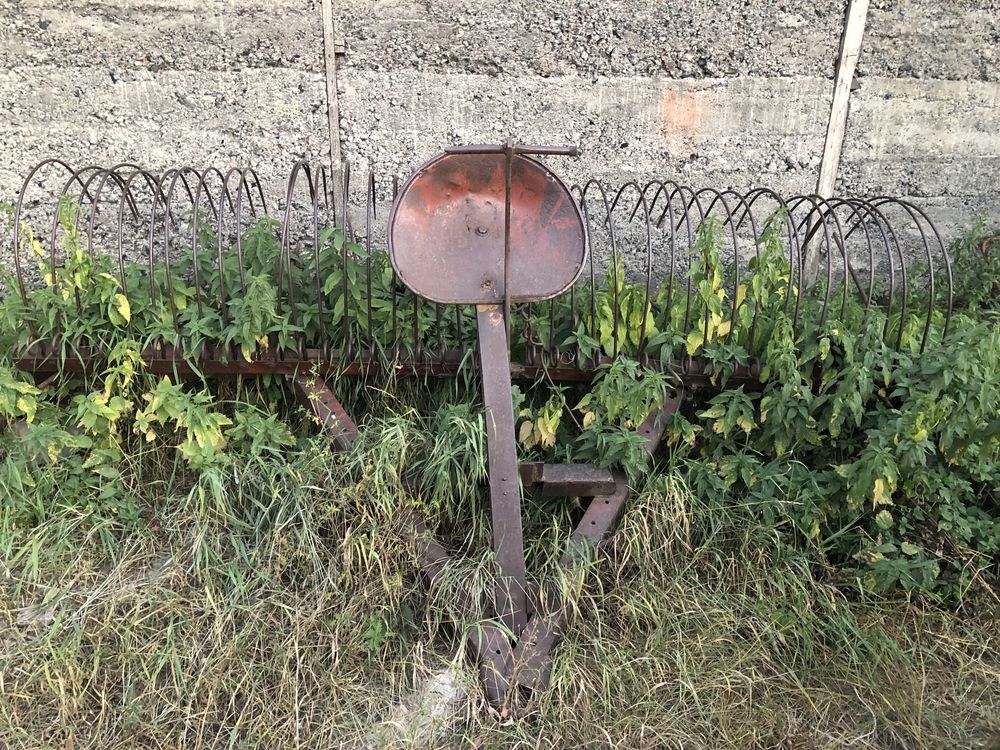 Трактор Т-25