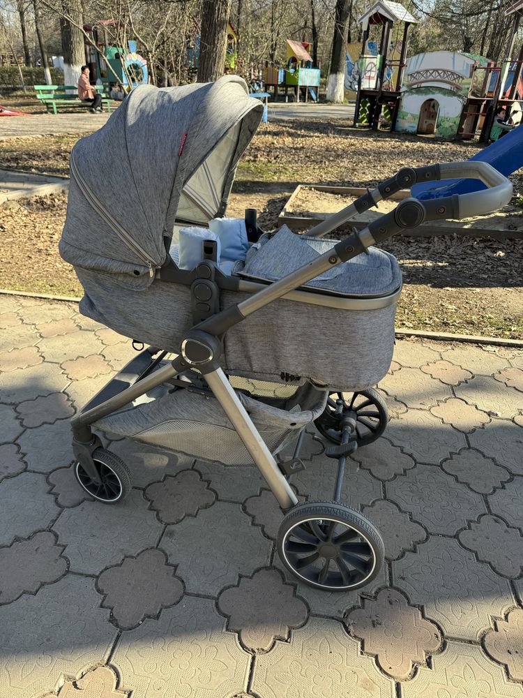 Продам коляска Текнум