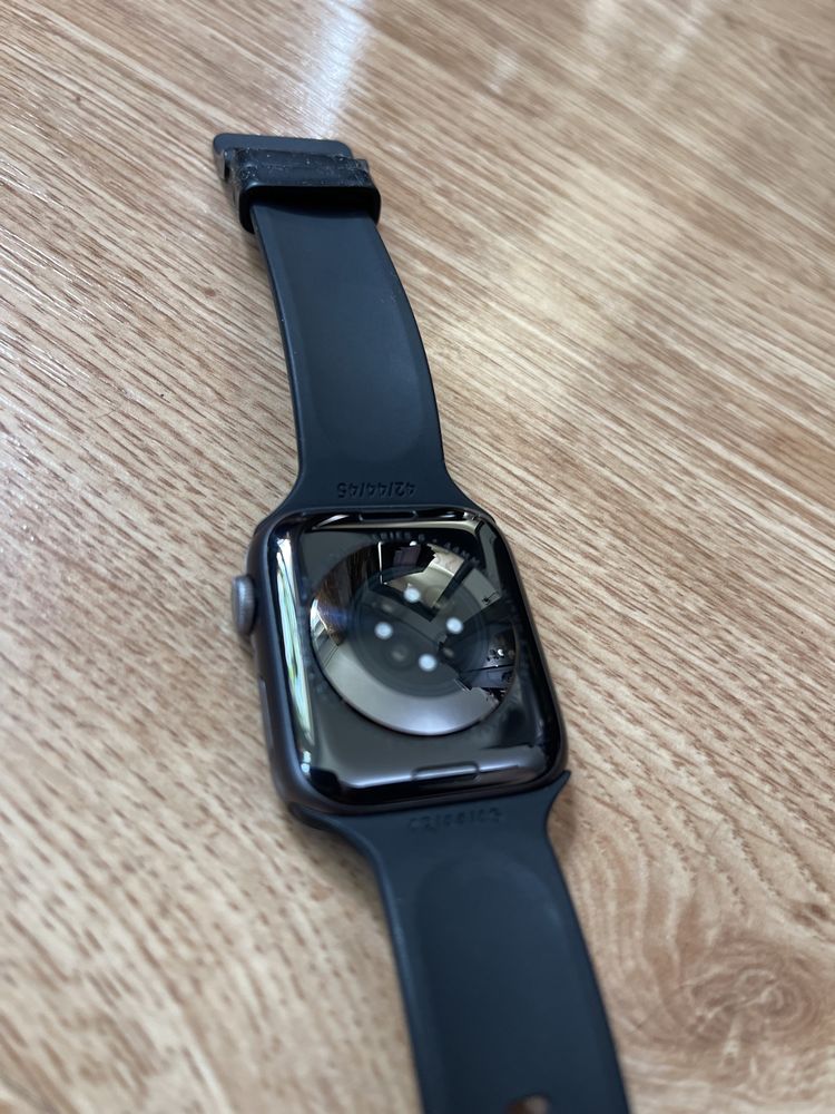 Aple watch 6 series 44mm