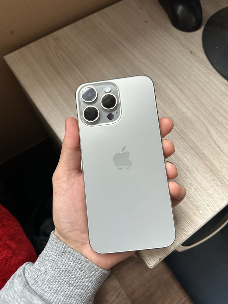Iphone 15 pro max 256 Gb 90%