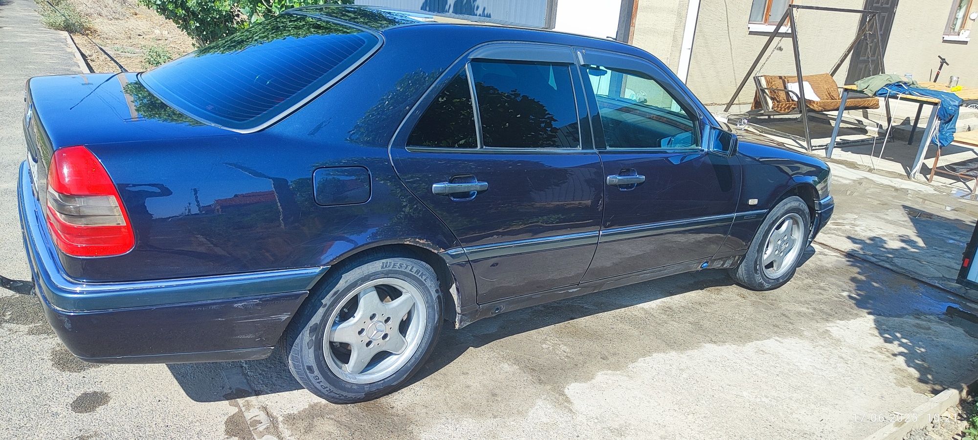 Продам Мерседес С200