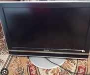 НЕ СМАРТ Sony 110 диагональ, можно вместо монитора