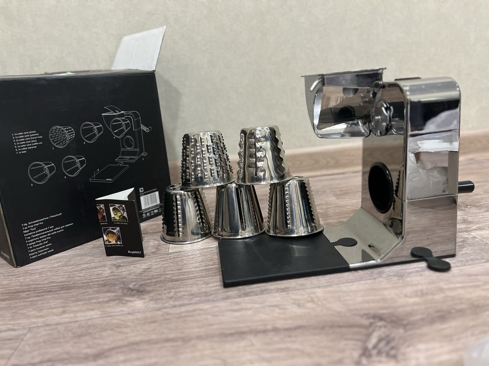 Продаю овощерезку Berghoff