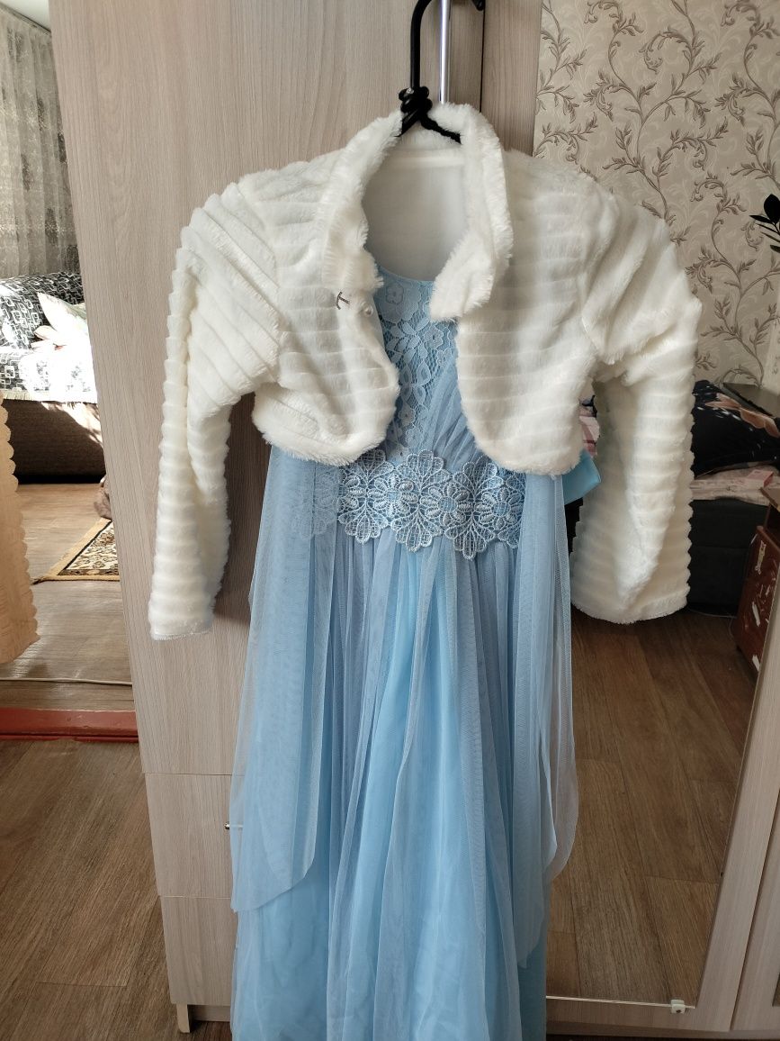 Продам нарядное платье