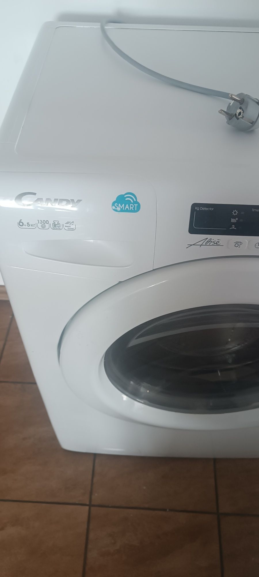 Продам стиральную машину 1