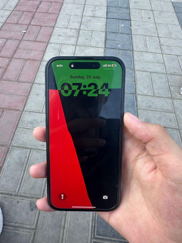 iPhone 15