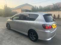 Toyota avensis verso