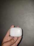 Продам airpods pro вроде но поддельная