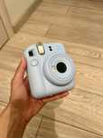 Продам фотоаппарат instax