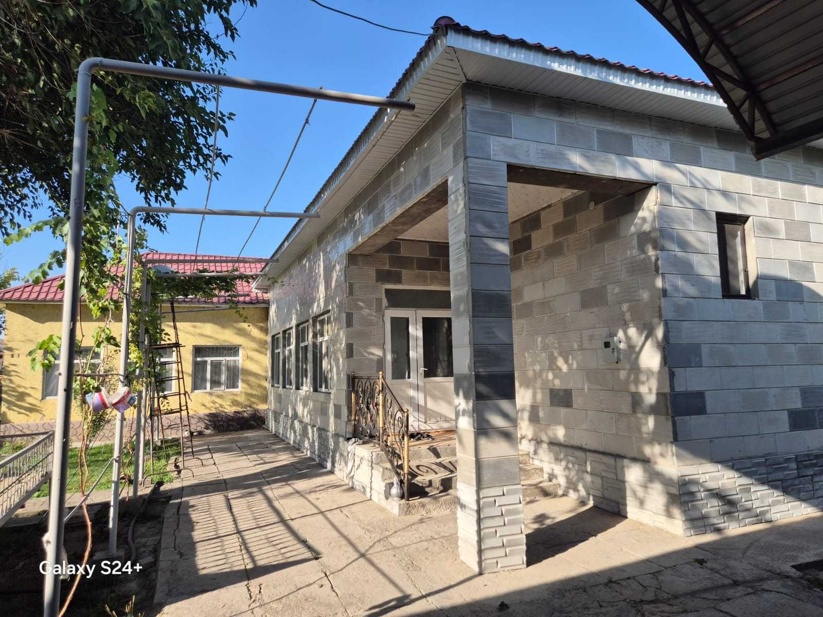 Продам дом · 6 комнат · 260 м² · 20 сот. в ст. Бадам