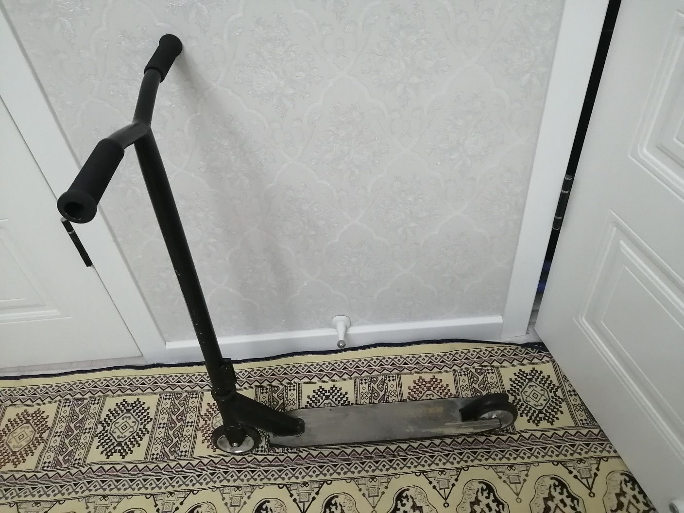 Продается самакат трюковый за 15тыс