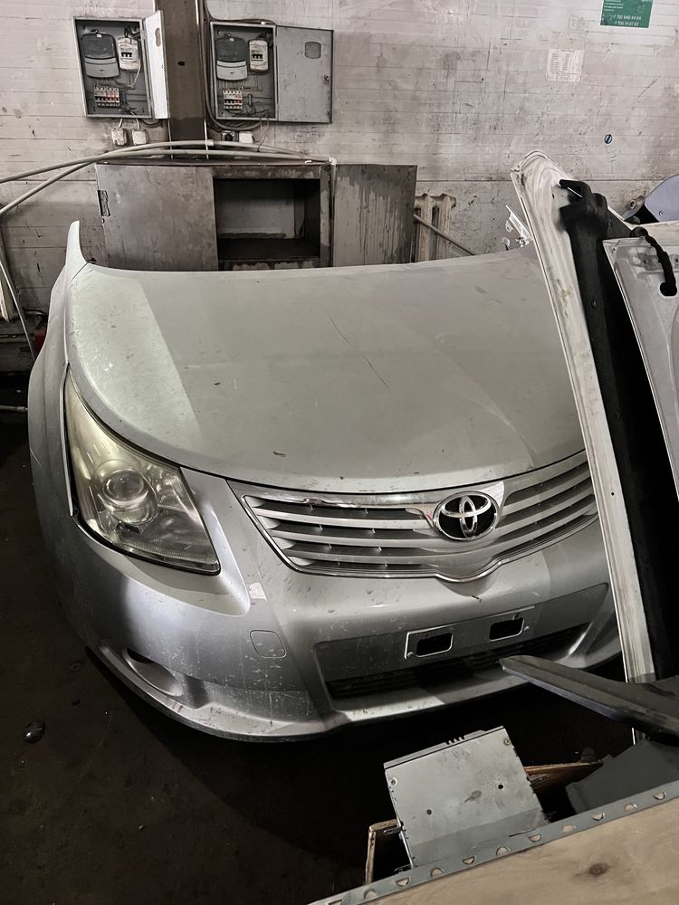 Toyota Avensis Авенсис БУ запчасти двигатель контрактный распил акпп