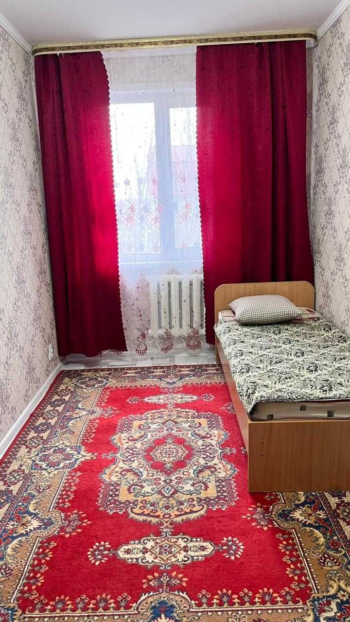 Сдается 2-х комнатная квартира на долги  срок.
