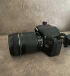 Фотоаппарат Canon EOS 550D