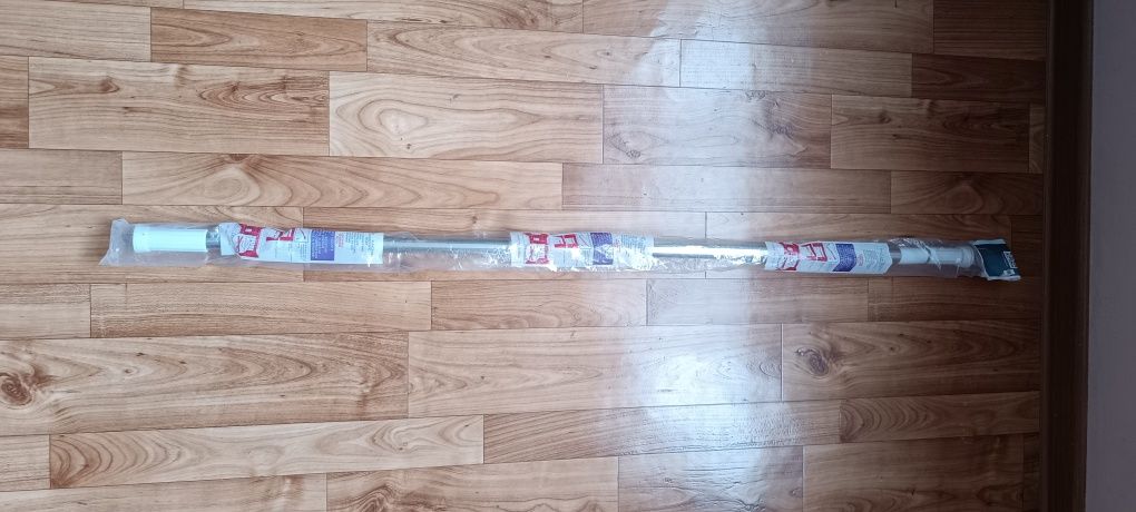 Продам шторыдержатель для ванный комнаты.