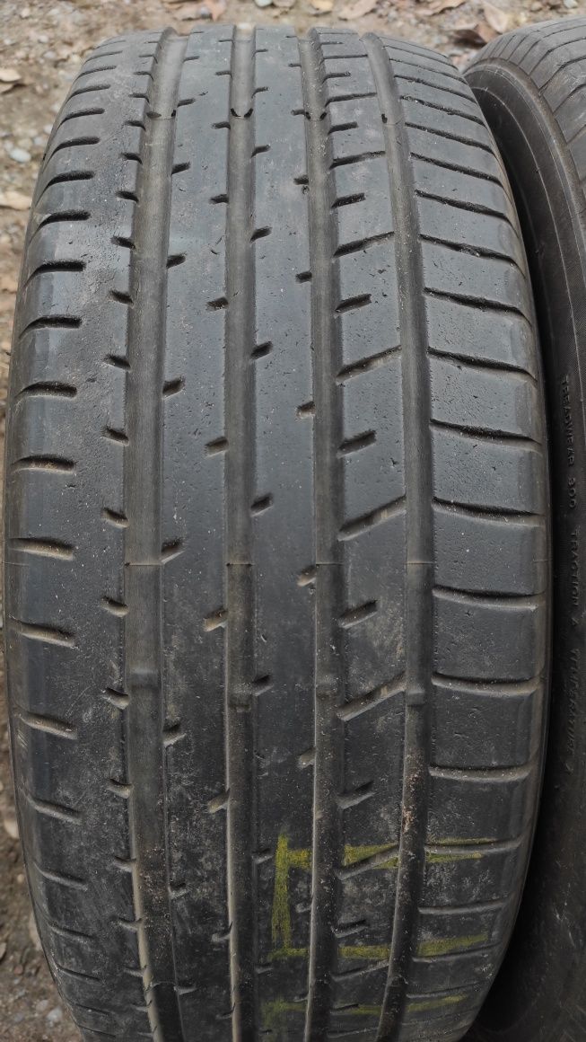 Комплект шин 225/55/19 Toyo