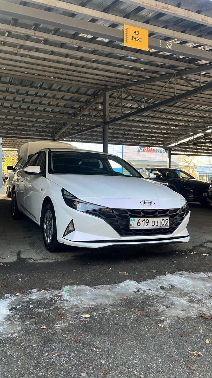 Автомобильдер арендага.  Таксовкага