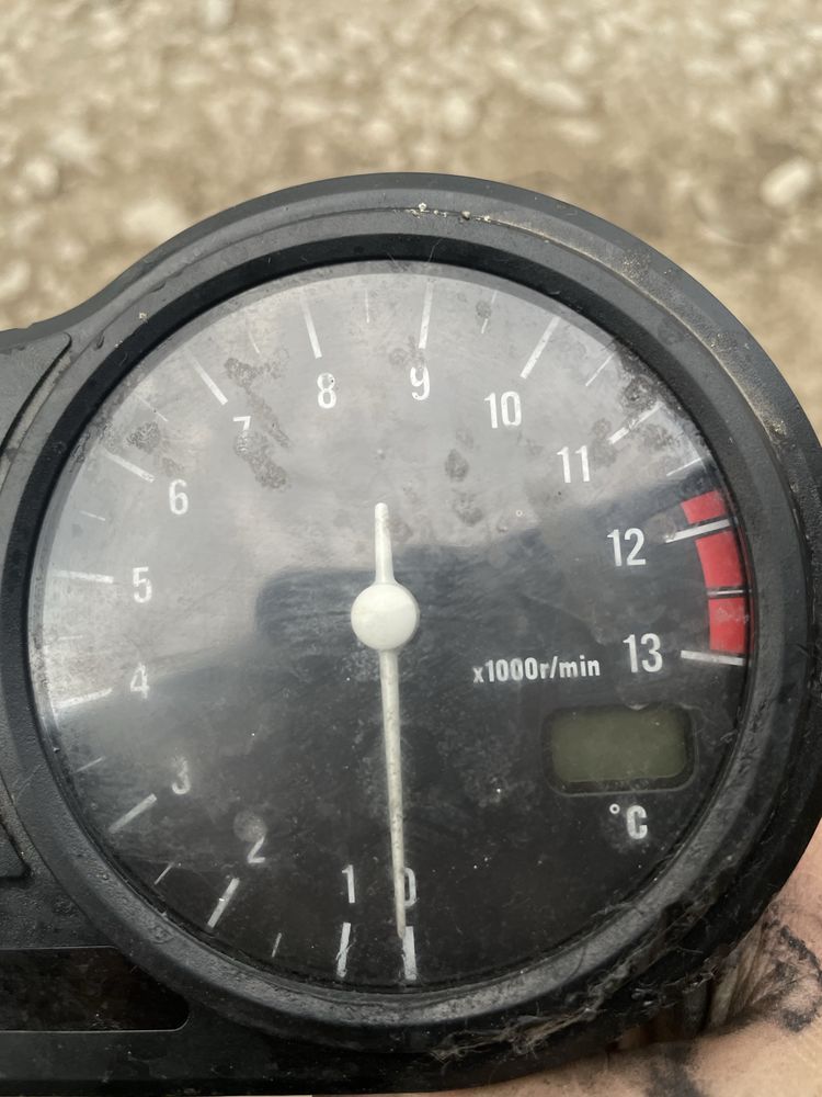 Yamaha R1 Спидометр 00-01год