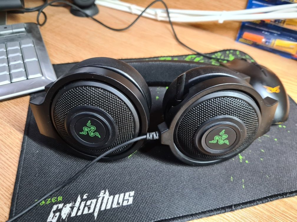 Игровые наушники Razer Kraken