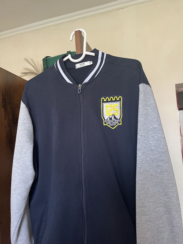 Бомбер 125 high school