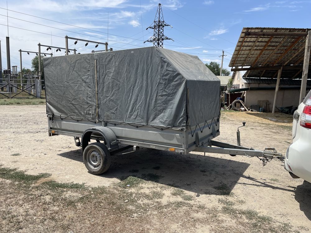 Продам Прицеп заводскои