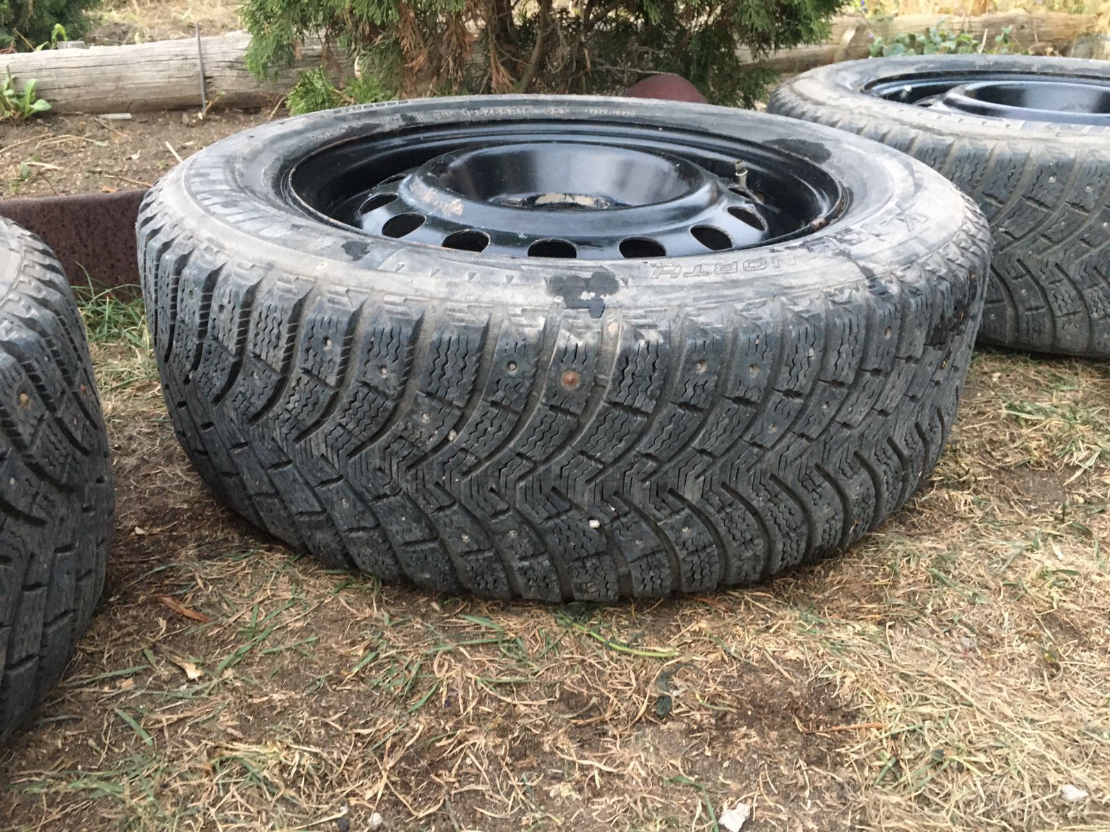 Штампы с зимней резиной Michelin 195/65/R15, 5/114,3