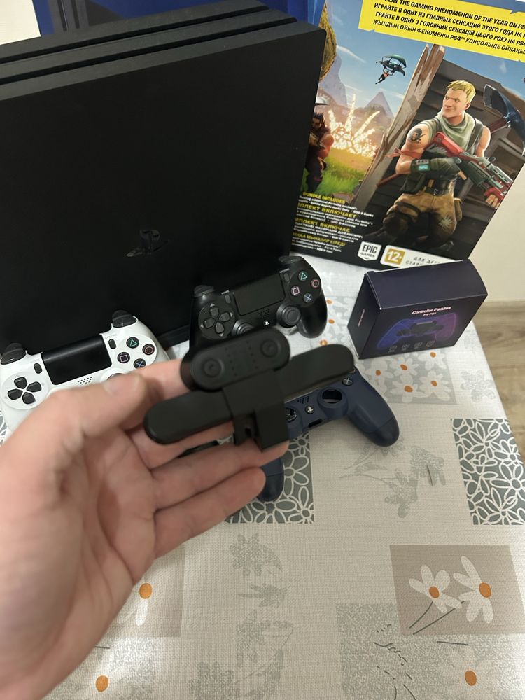 Игровая приставка Sony PlayStation 4 pro 1Tb SSD