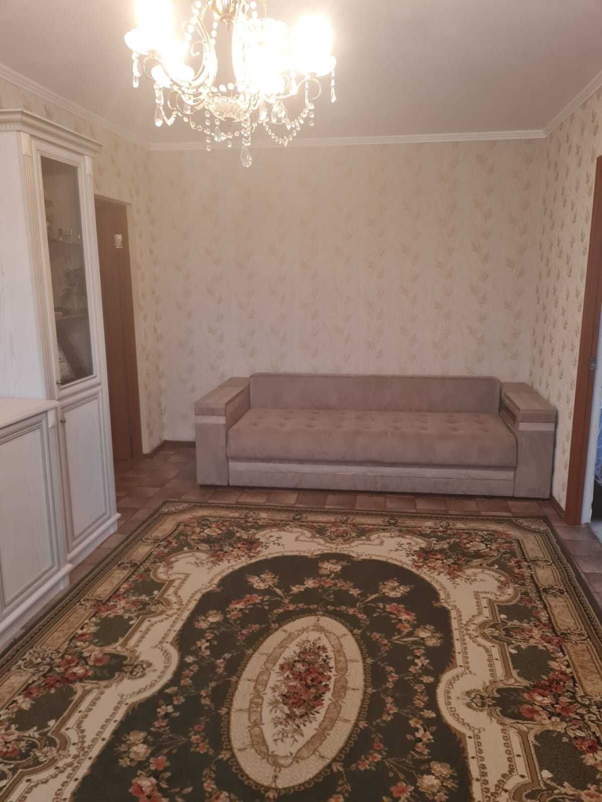 Сатылымда 4 бөлмелі пәтер Абай даңғылы 52, Продается 4х комнатная кв.