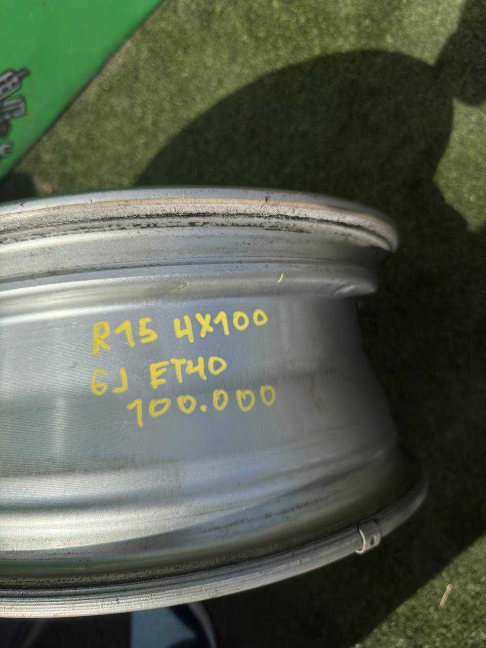 Диски Тойота комплект R15 4x100 6J ET40