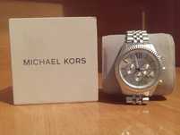 Продам часы Michael kors