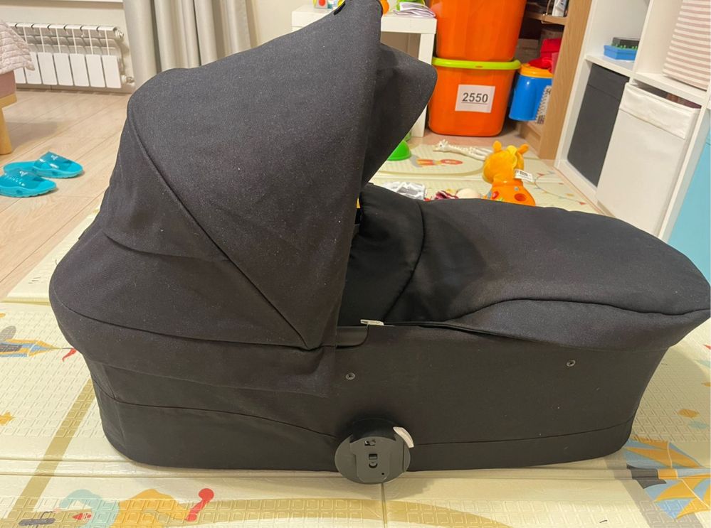 Спальный блок Cybex Balios S Deep Black черный
