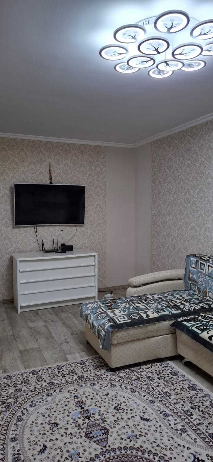 Продаётся 3-х комнатная квартира по адресу:  
пр. Сатпаева, 12/3