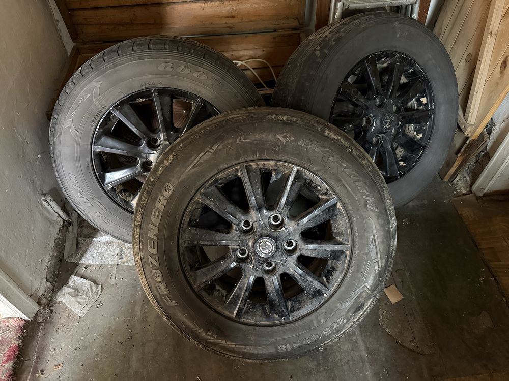 Продам диски LX470