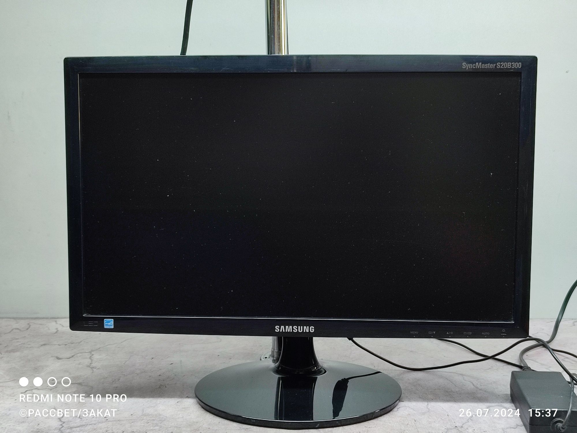 Продаю 20"(50см) Монитор Samsung S20B300N, 1600x900, TN для видео набл