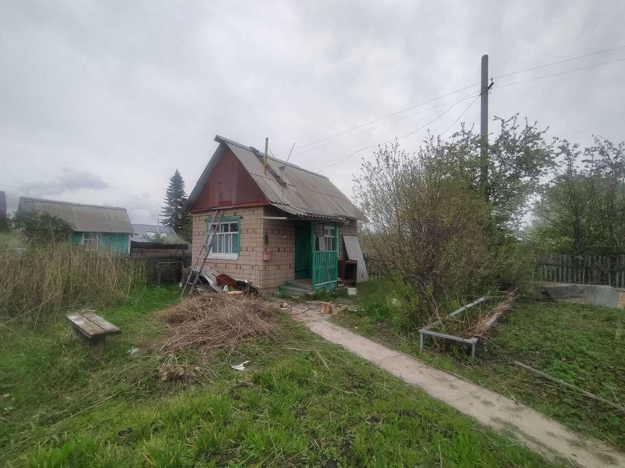 Продажа дачи с кирпичным домиком.