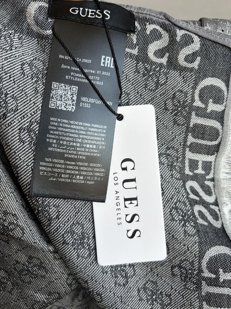Продам палантин платок Guess