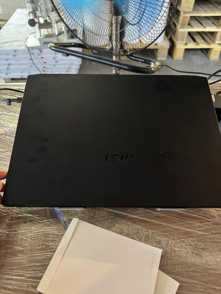 Продам ноутбук MSI