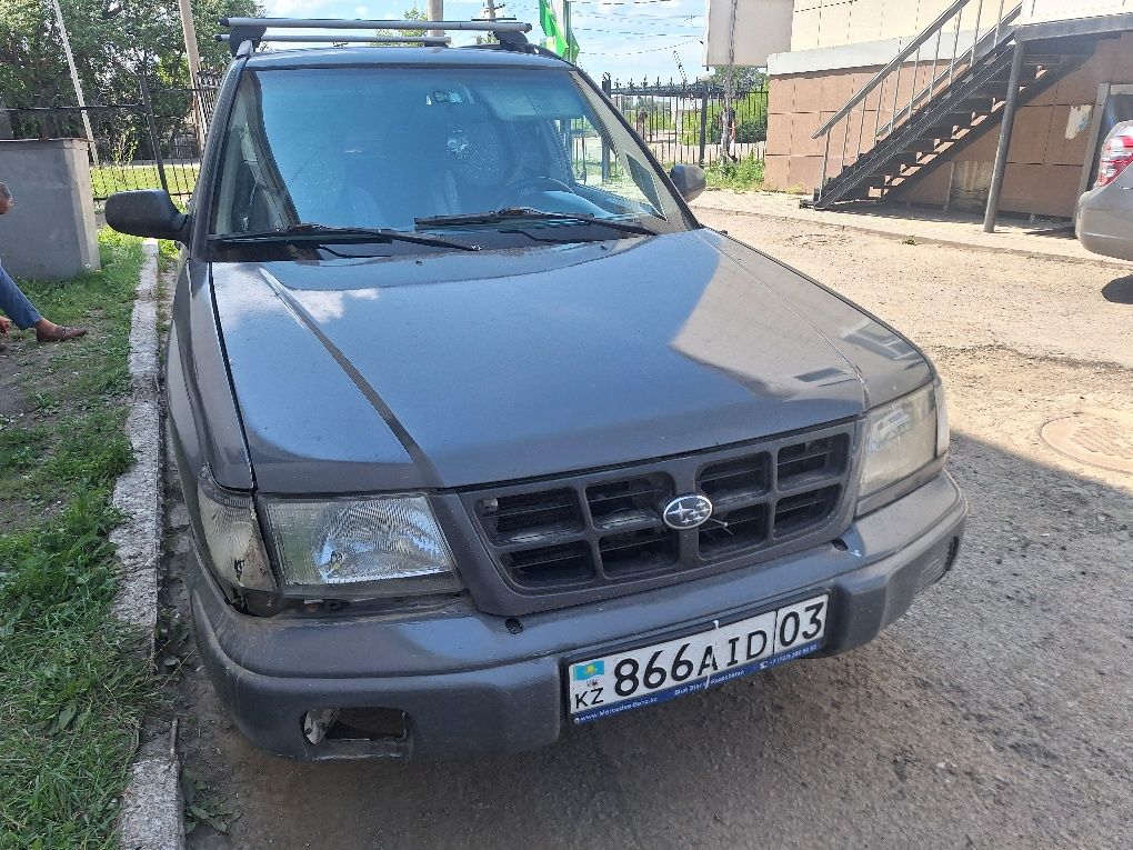 Продам субару форестер