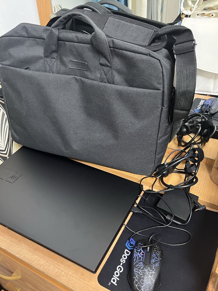 Продам Ноутбук Asus Vivobook 17X,Win 11 Home