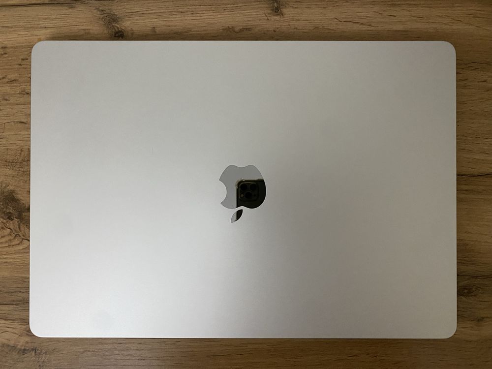 MacBook Air 15” (2023, M2, 8/512 ГБ, золотистый)