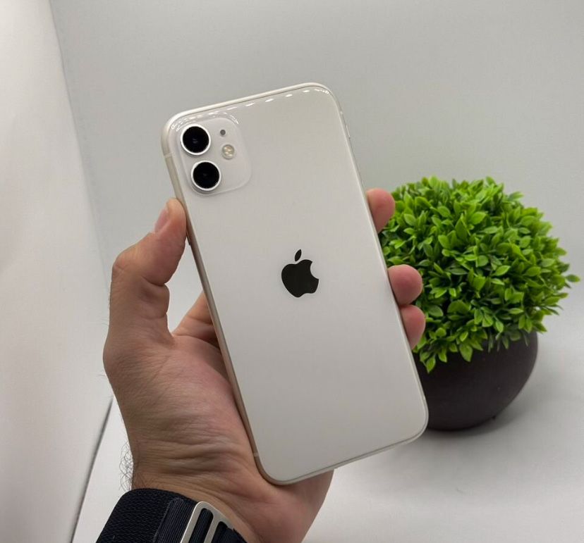 iPhone 11 с гарантией