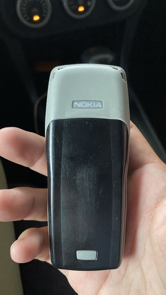Nokia 1100 и 2600