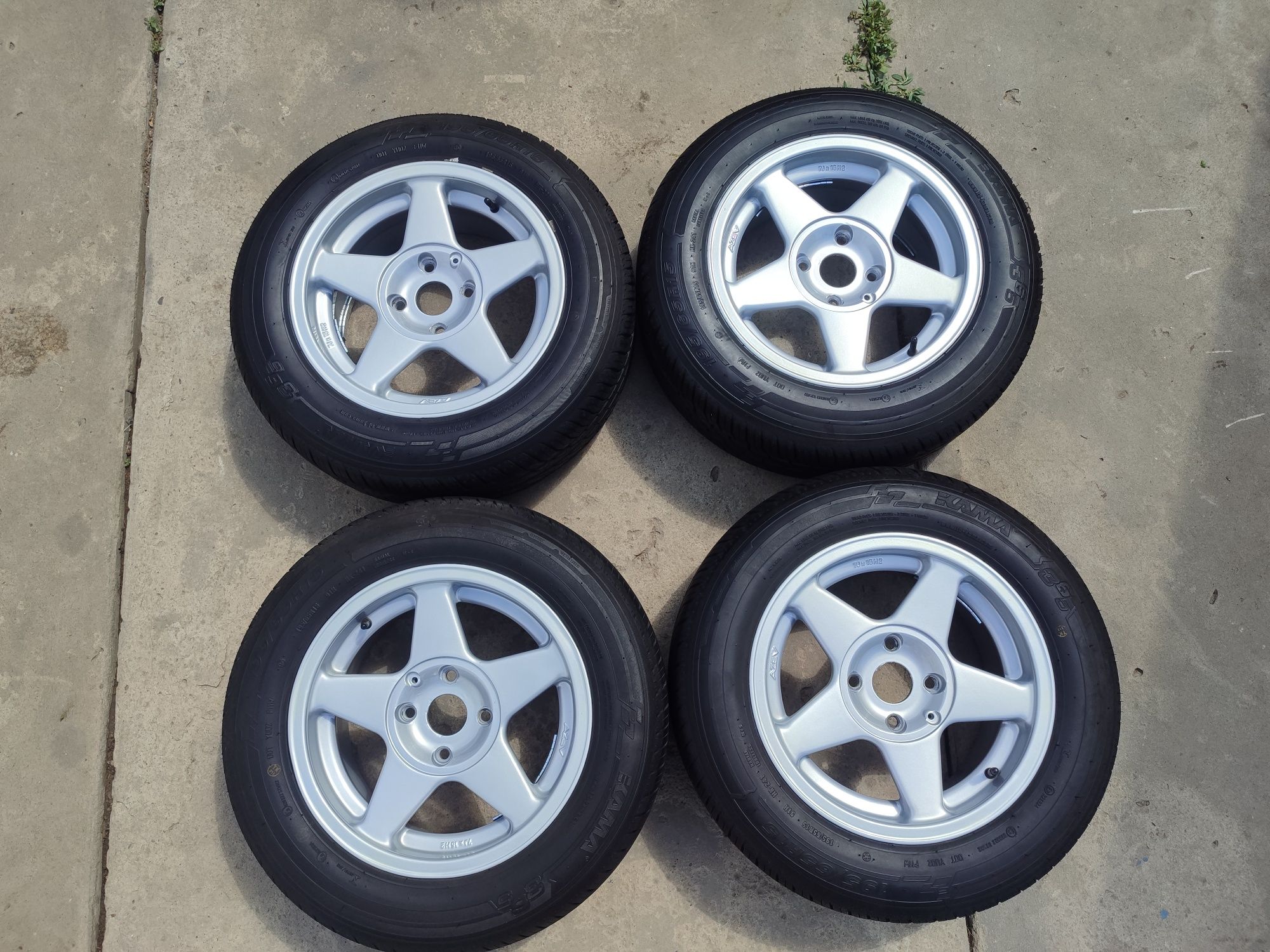 Колеса на Ауди 80 R15. Шины, резина, диски