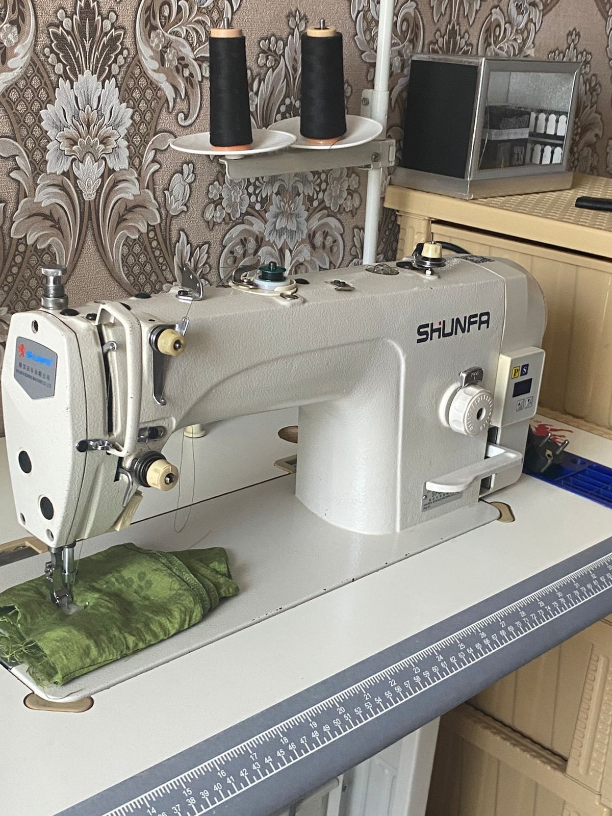 Срочно продам Швейную машину Shunfa