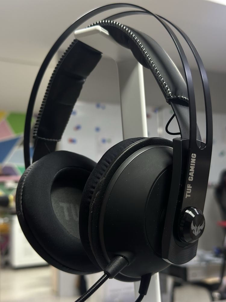Игровая гарнитура/наушники ASUS TUF Gaming H7 Core