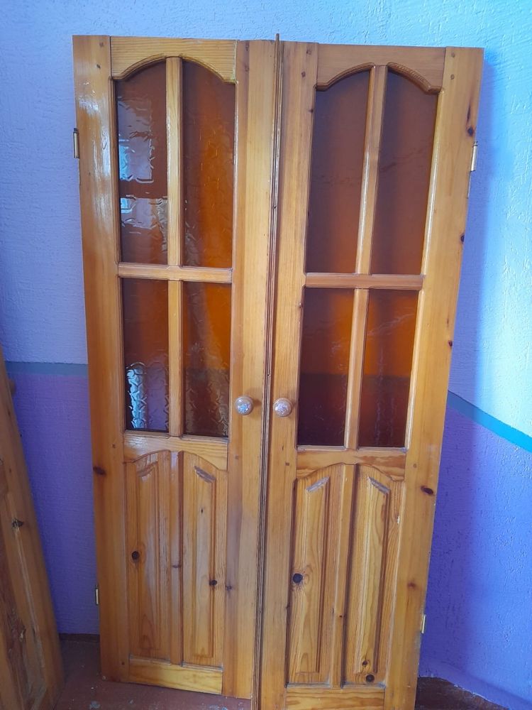 Деревянные двери