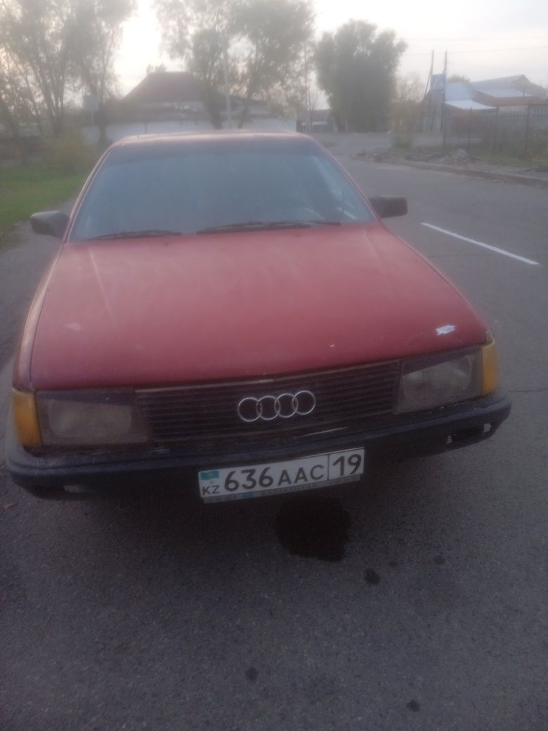 Продам Audi 100 селёдка 1984 года выпуска объём двигателя 2.3