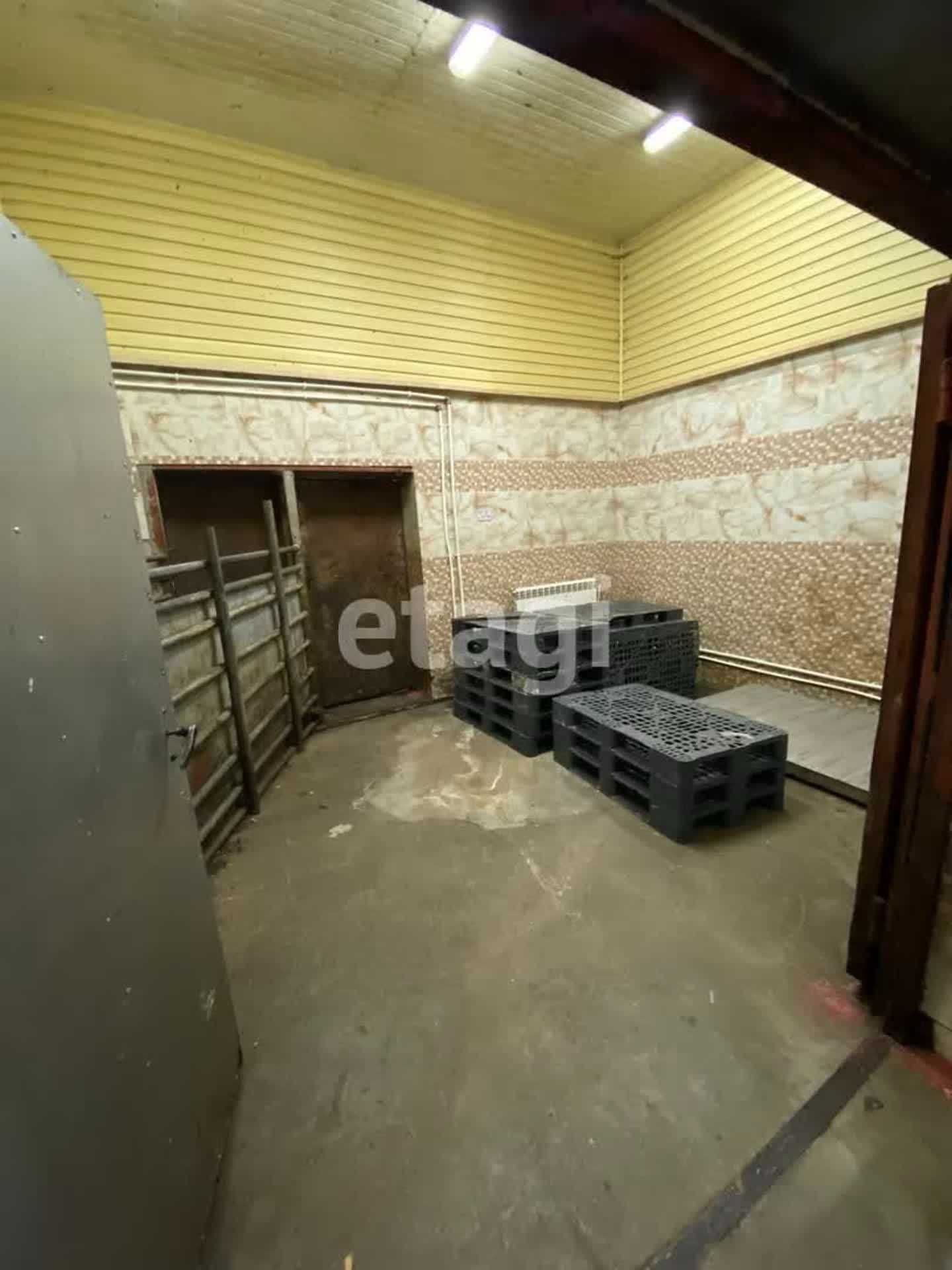 Продам промбазу-мясокомбинат в г. Тобыл